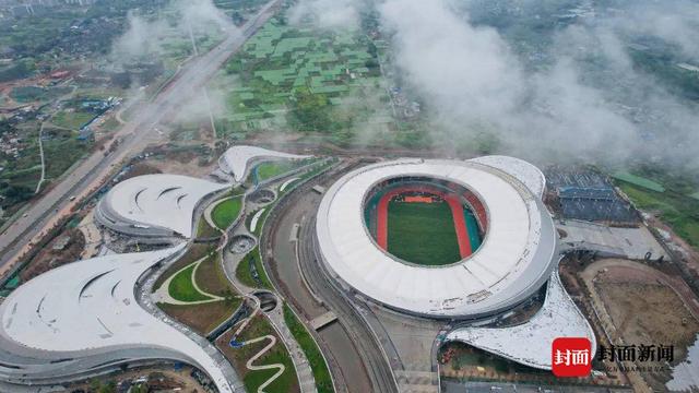 四川省第十四届运动会主场馆 乐山市奥体中心项目进入收尾阶段